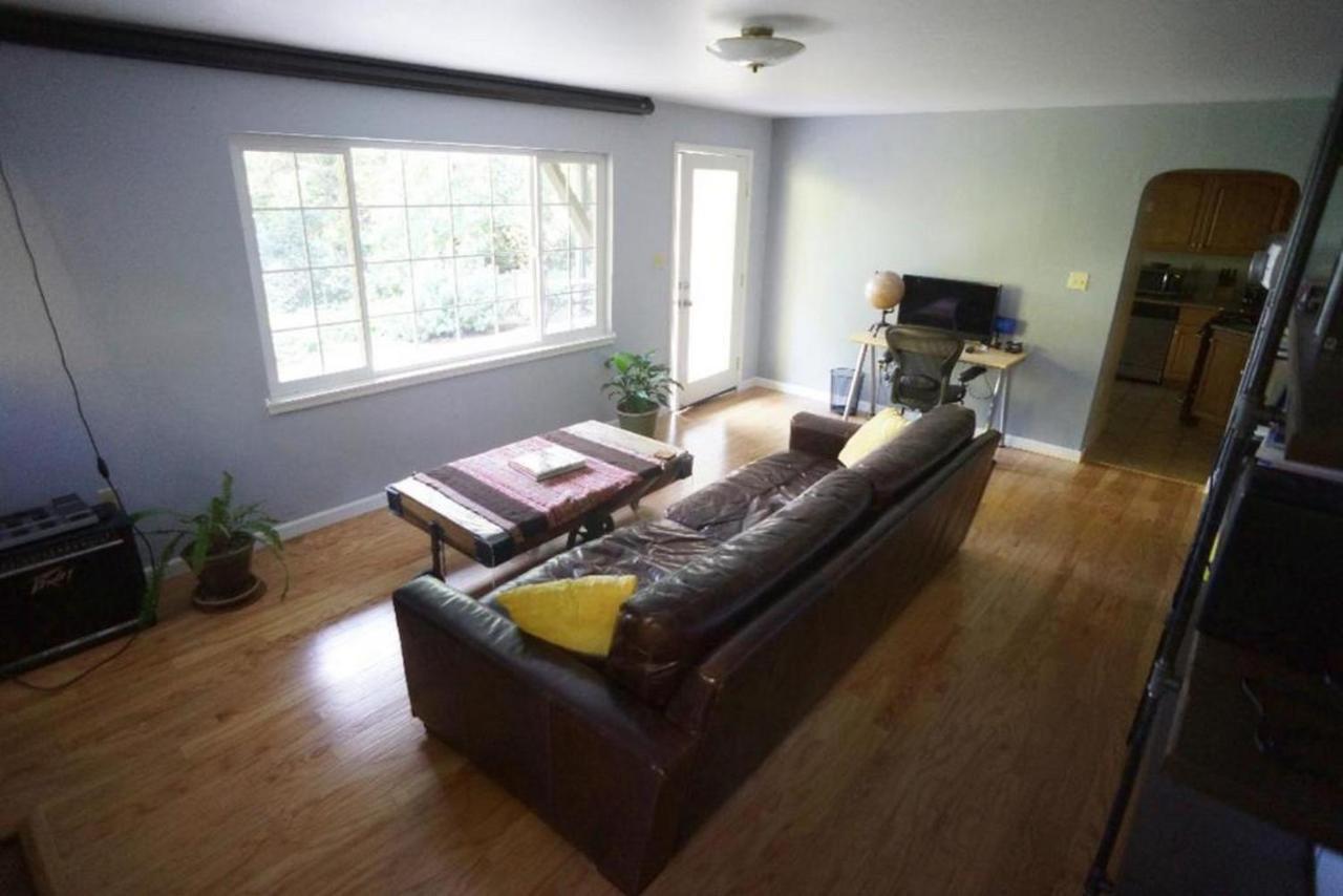 Large 1 Bedroom Apartment, Home Theater, Fireplace Berkeley Exterior foto