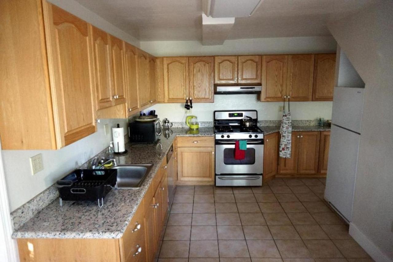 Large 1 Bedroom Apartment, Home Theater, Fireplace Berkeley Exterior foto